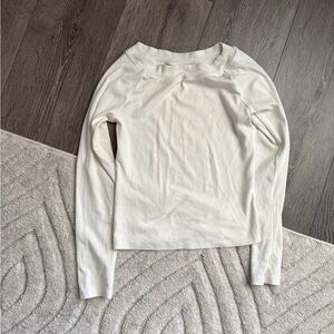 Wild fable cream long sleeve